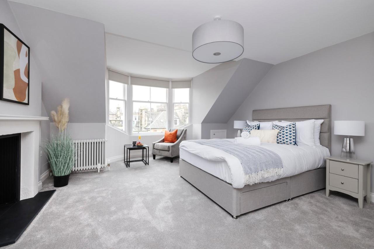Altido Gorgeous Flat Overlooking Edinburgh Castle エクステリア 写真