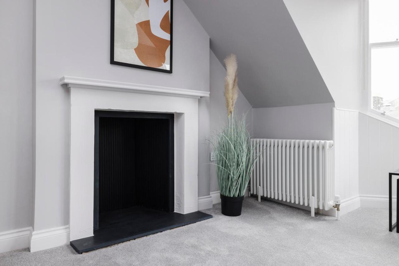 Altido Gorgeous Flat Overlooking Edinburgh Castle エクステリア 写真