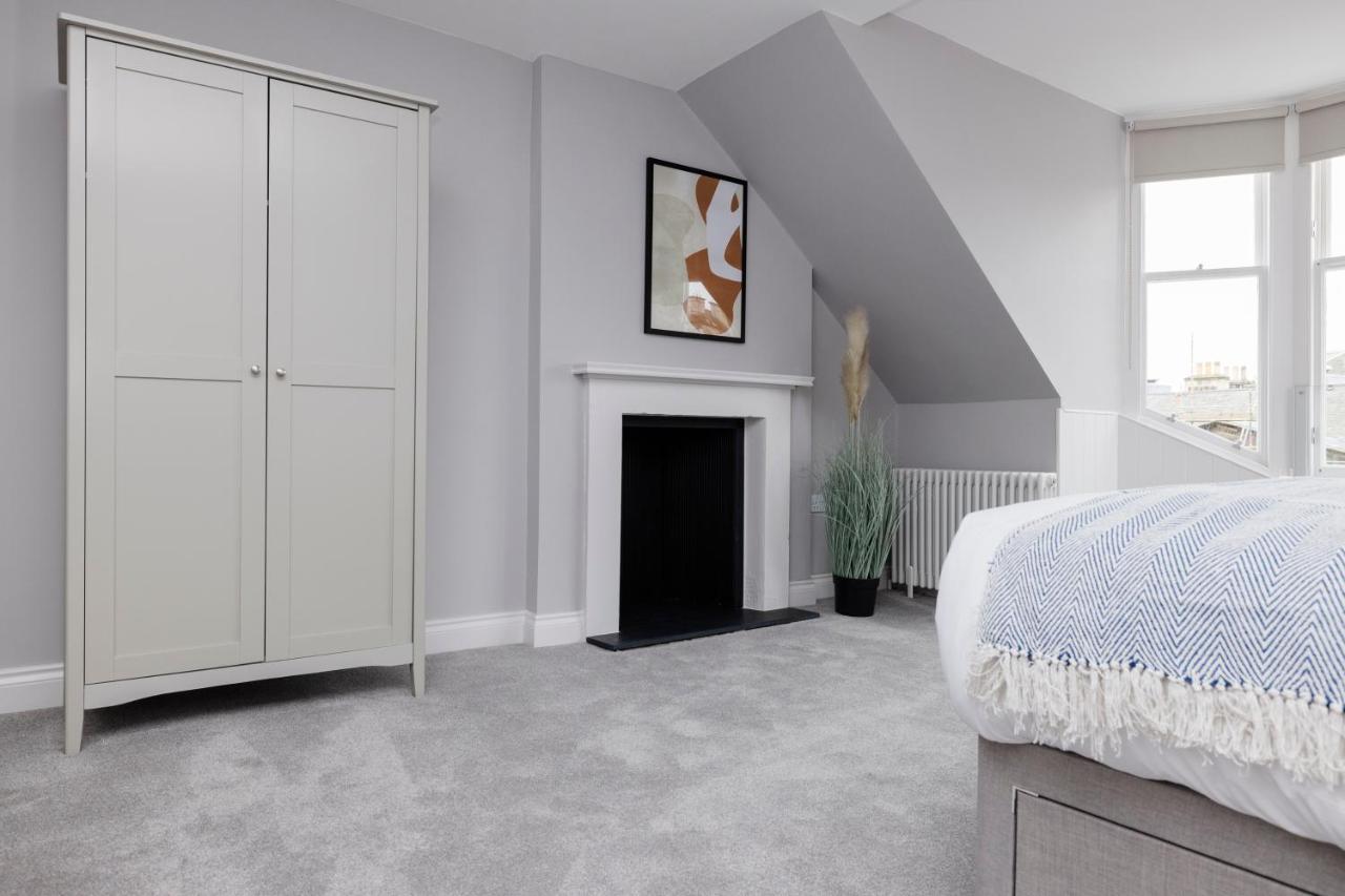 Altido Gorgeous Flat Overlooking Edinburgh Castle エクステリア 写真