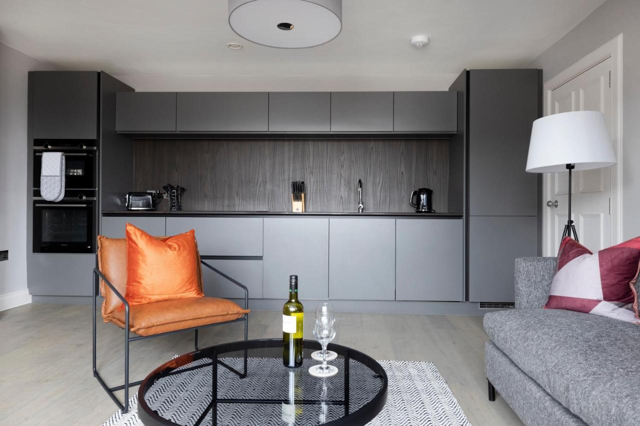 Altido Gorgeous Flat Overlooking Edinburgh Castle エクステリア 写真